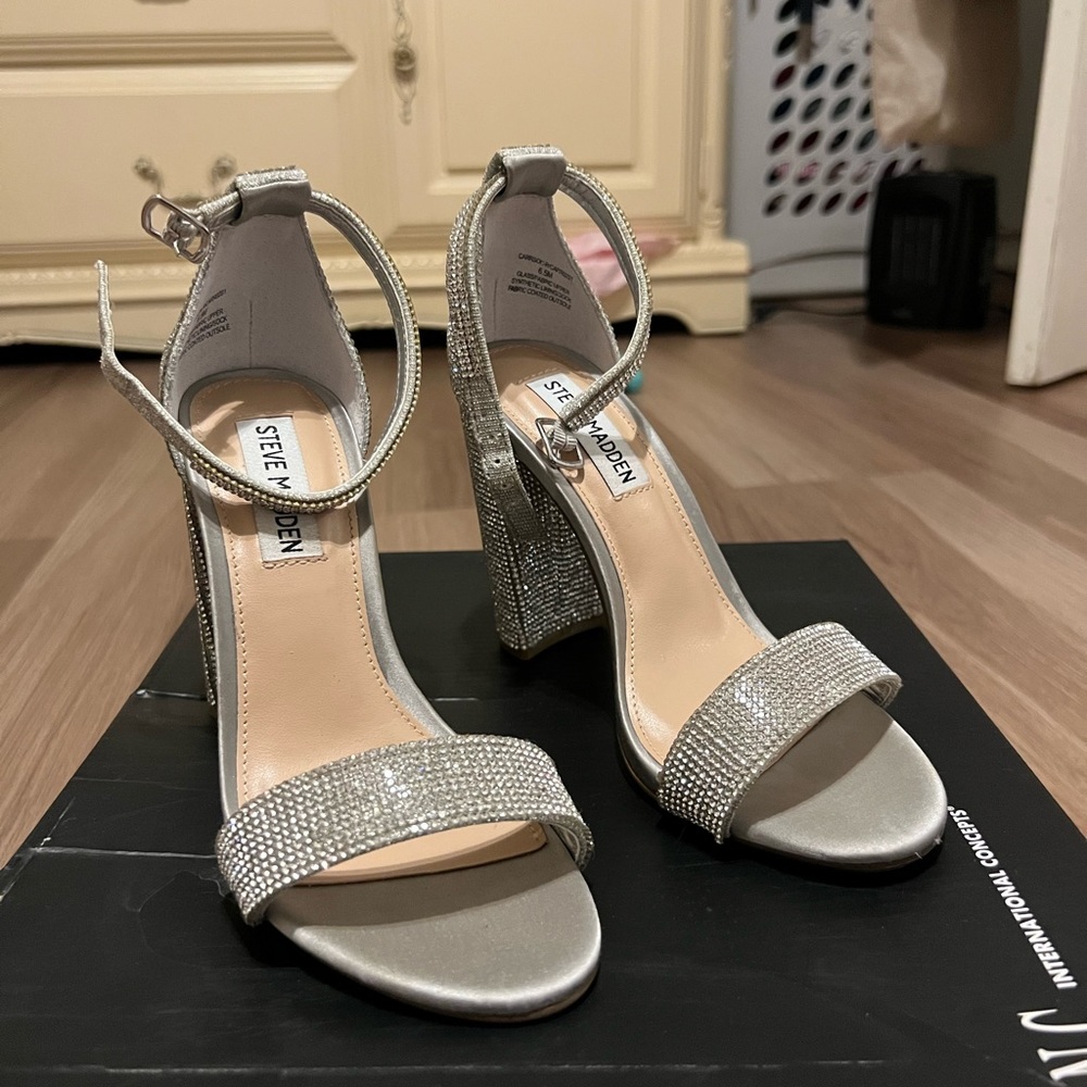 Steve Madden Silver Heel Shoes